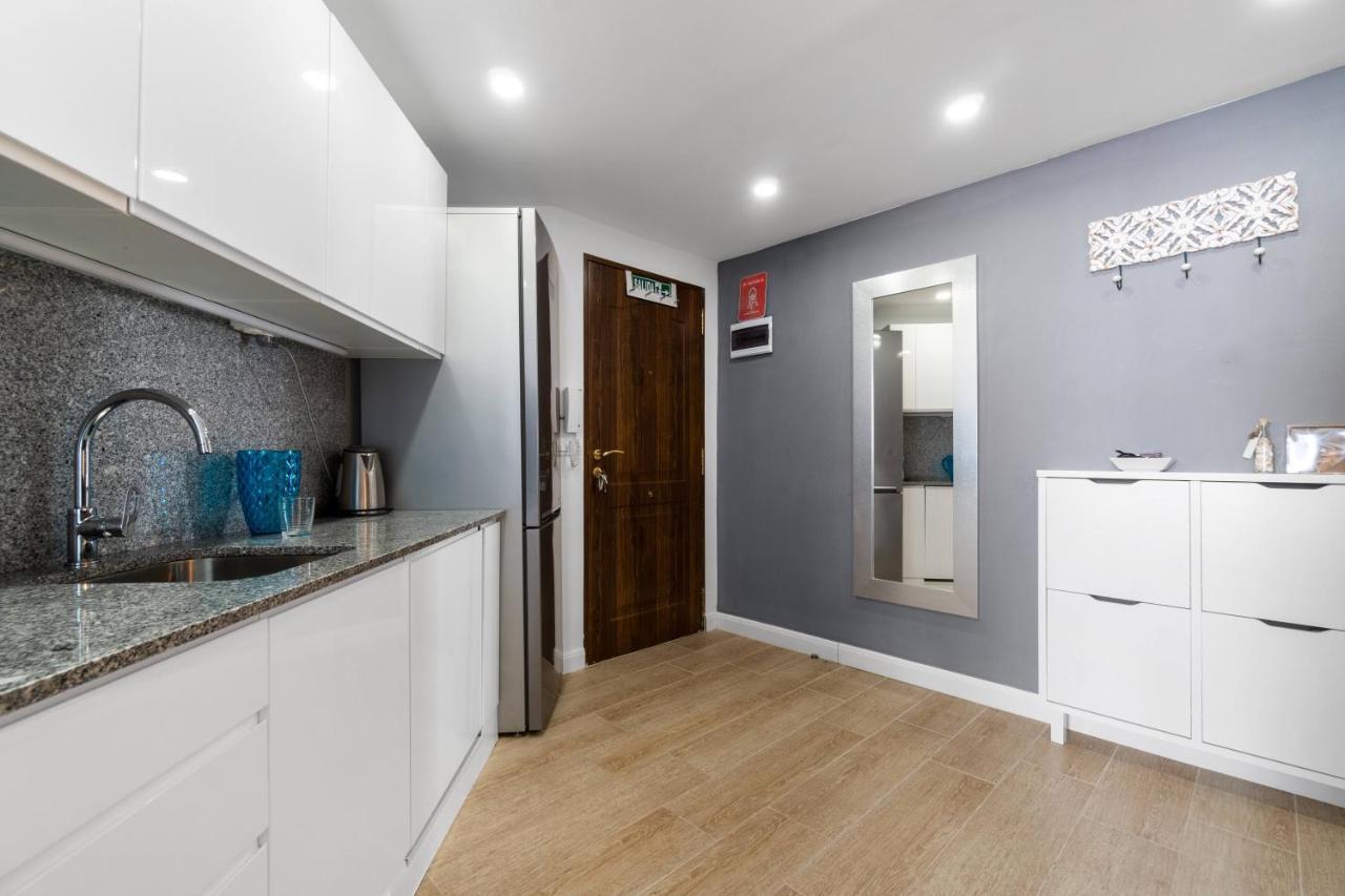 Marina Apartament トレビエハ エクステリア 写真