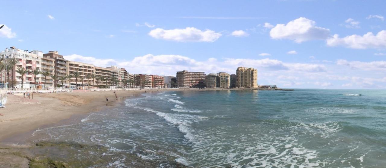 Marina Apartament トレビエハ エクステリア 写真